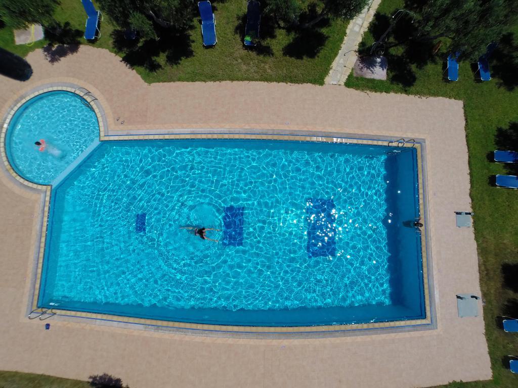 Captain Tom Frangocastelo Екстер'єр фото